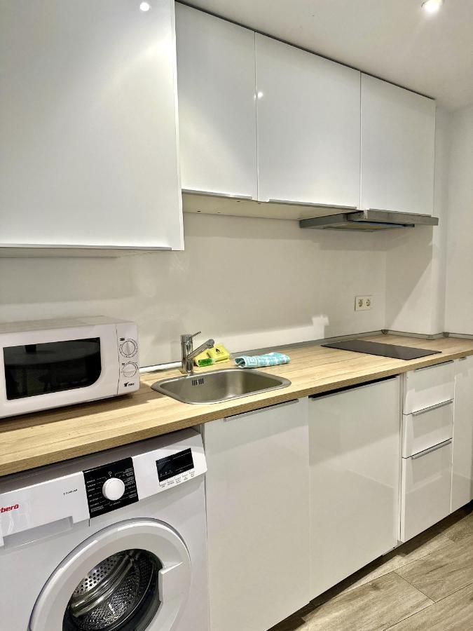 Urbe10 Santa Lucia 1 Bedroom Apartment 1A Málaga Extérieur photo