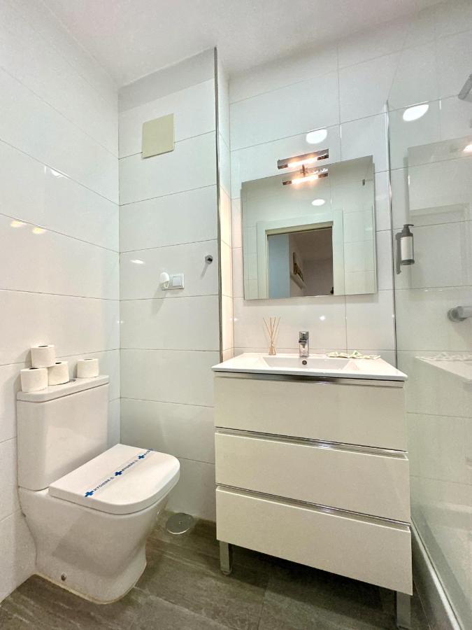 Urbe10 Santa Lucia 1 Bedroom Apartment 1A Málaga Extérieur photo